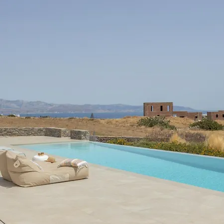 Ioli Infinity Pool فيلة Isterni (Paros)