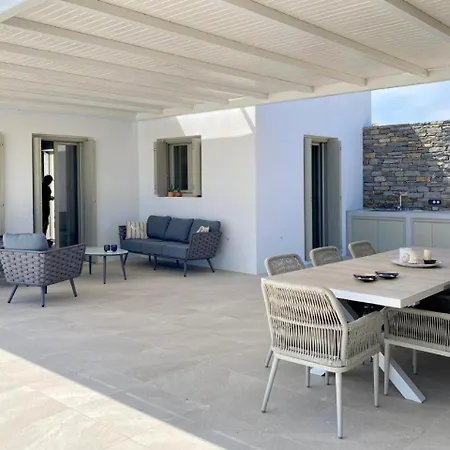 Ioli Infinity Pool Villa Isterni (Paros)