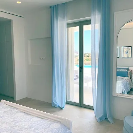 Villa Ioli Infinity Pool Isterni (Paros)