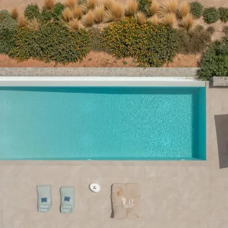 Ioli Infinity Pool فيلة